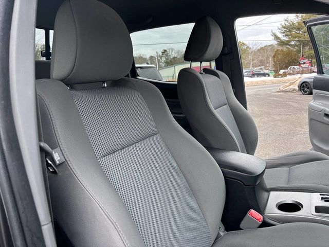 2013 Toyota Tacoma 4WD Double Cab V6 Automatic - 22983758 - 24