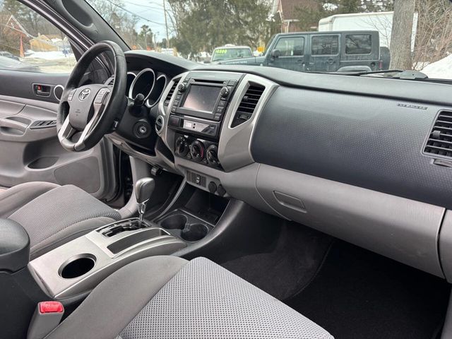 2013 Toyota Tacoma 4WD Double Cab V6 Automatic - 22983758 - 25