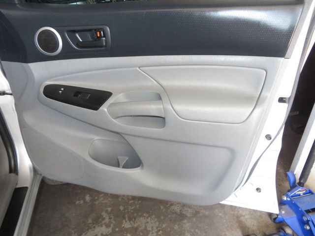 2013 Toyota Tacoma 4X4 DOUBLE CAB EXTRA CLEAN TACOMA AZ TRUCK 4X4 TX PROTRD  - 22813874 - 31