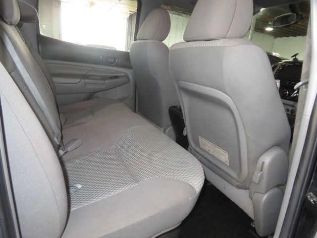 2013 Toyota Tacoma 4X4 TACOMA DOUBLE CAB LIFTED LONGBED EXTRA CLEAN SR5  - 22861692 - 29