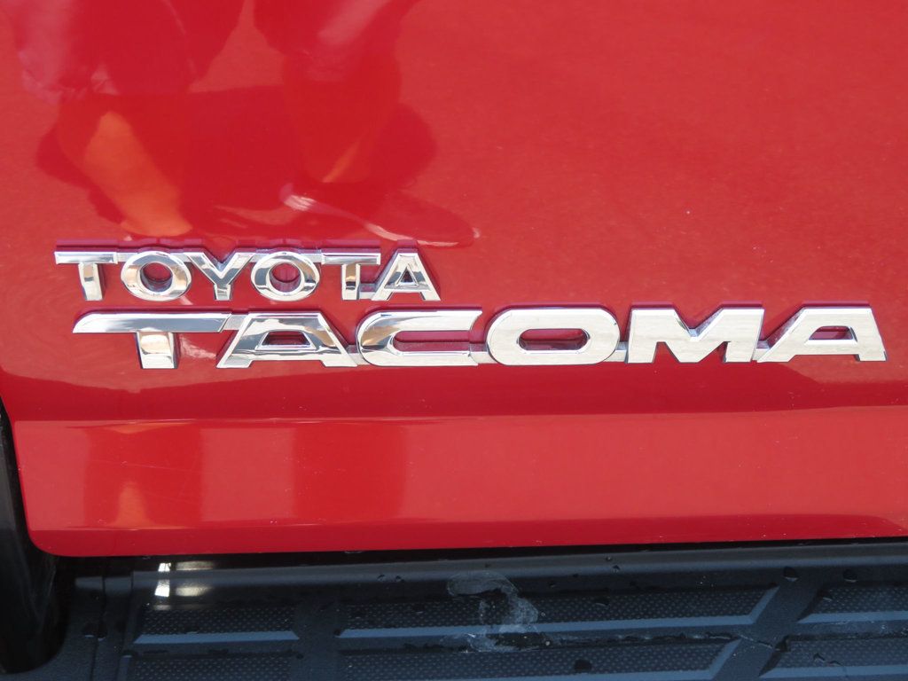 2013 Toyota Tacoma SR5 photo 15