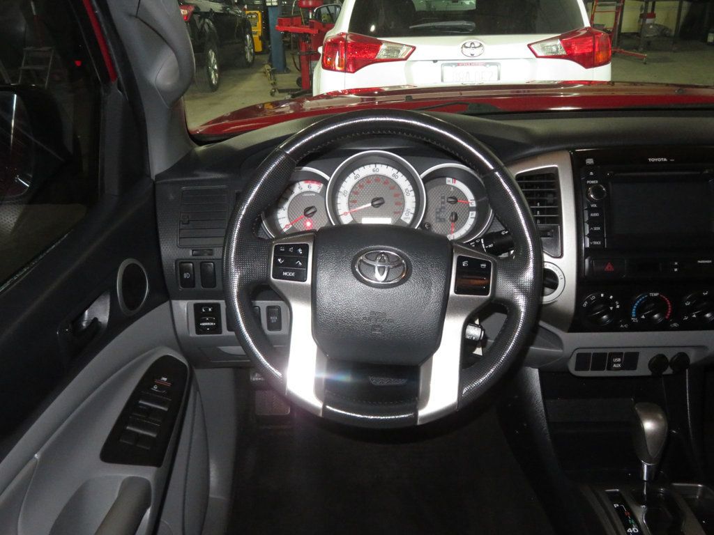 2013 Toyota Tacoma SR5 photo 36