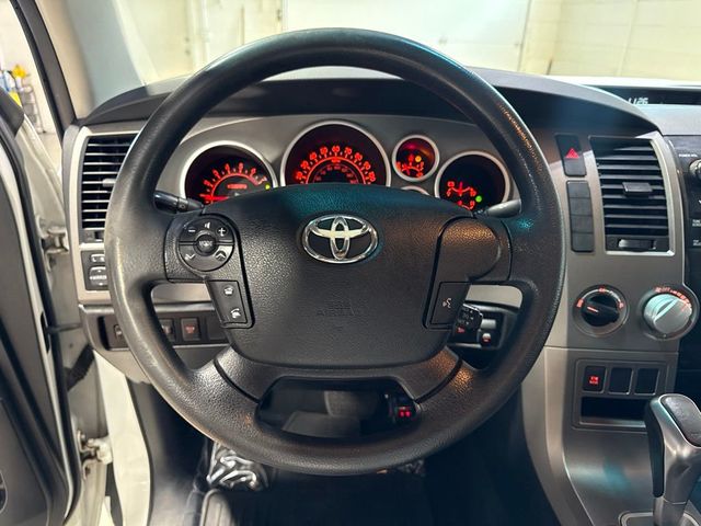 2013 Toyota Tundra CrewMax 5.7L FFV V8 6-Spd AT (Natl) - 23038665 - 9