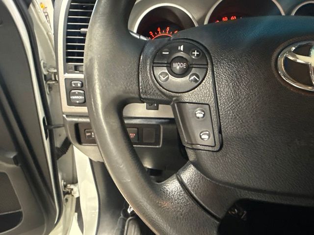 2013 Toyota Tundra CrewMax 5.7L FFV V8 6-Spd AT (Natl) - 23038665 - 11