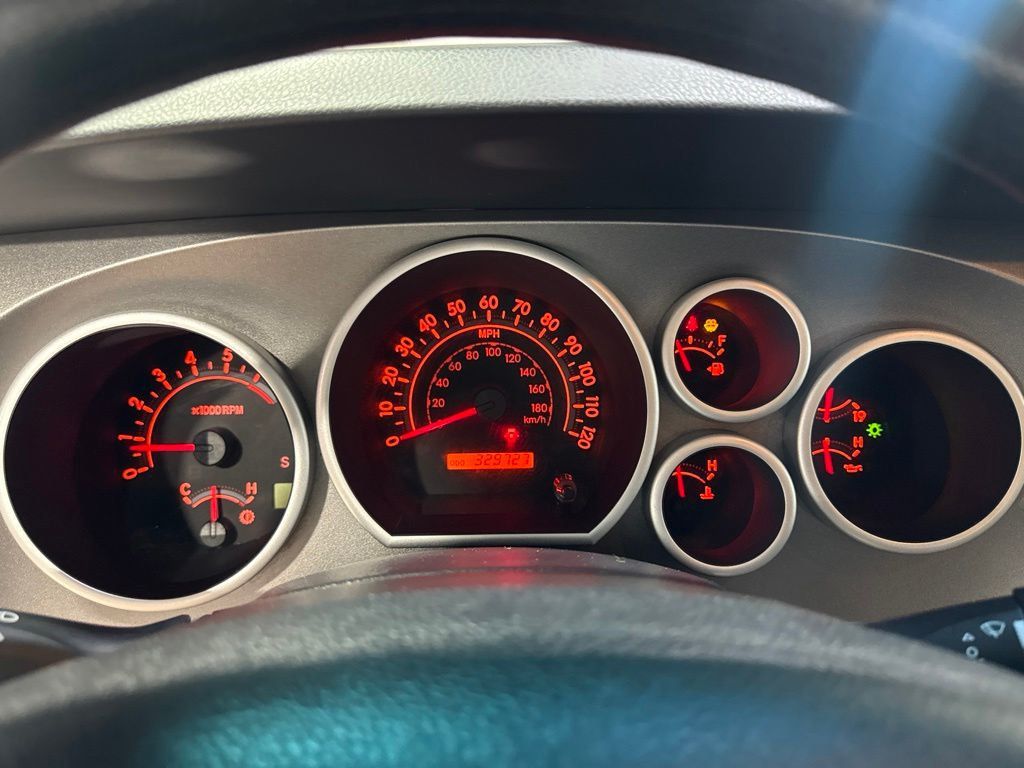 2013 Toyota Tundra CrewMax 5.7L FFV V8 6-Spd AT (Natl) - 23038665 - 13