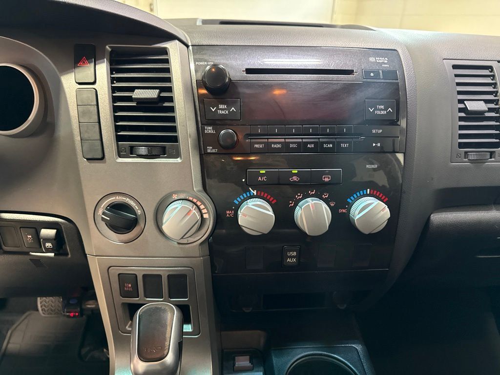 2013 Toyota Tundra CrewMax 5.7L FFV V8 6-Spd AT (Natl) - 23038665 - 15
