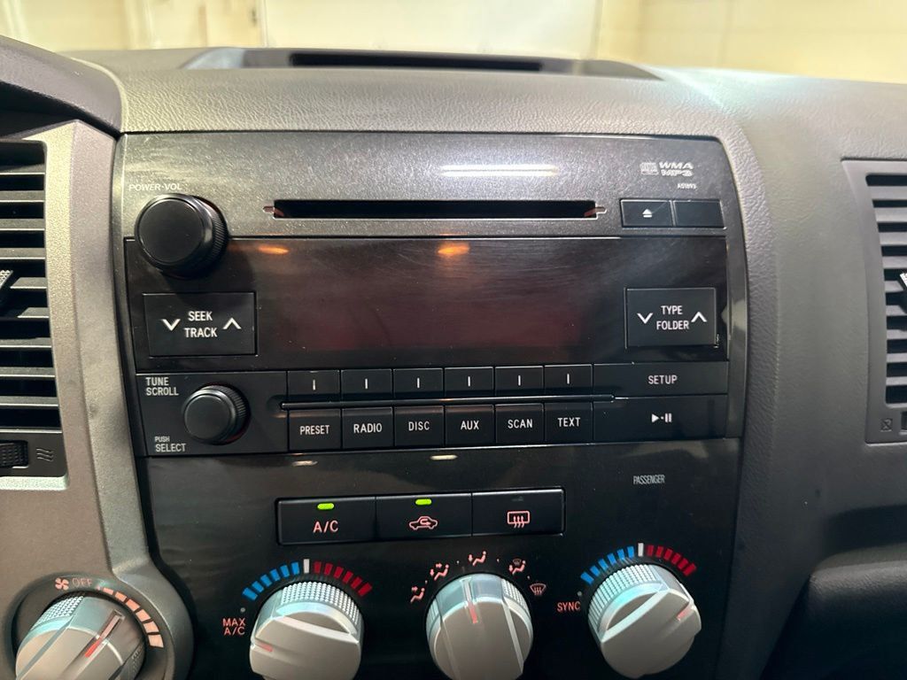 2013 Toyota Tundra CrewMax 5.7L FFV V8 6-Spd AT (Natl) - 23038665 - 16