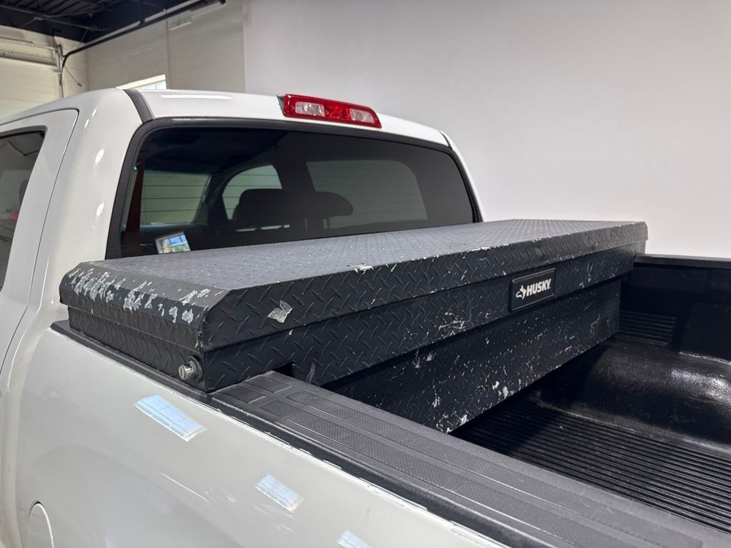 2013 Toyota Tundra CrewMax 5.7L FFV V8 6-Spd AT (Natl) - 23038665 - 32