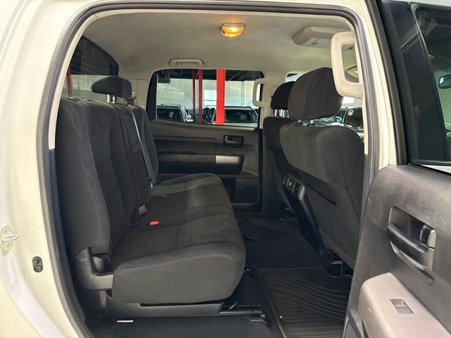 2013 Toyota Tundra CrewMax 5.7L FFV V8 6-Spd AT (Natl) - 23038665 - 37