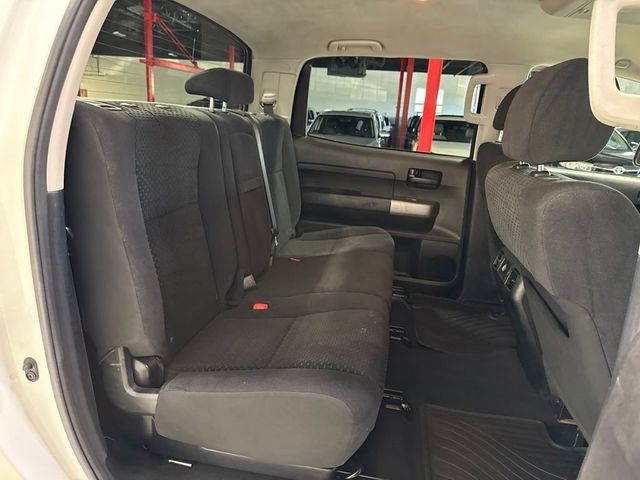2013 Toyota Tundra CrewMax 5.7L FFV V8 6-Spd AT (Natl) - 23038665 - 39