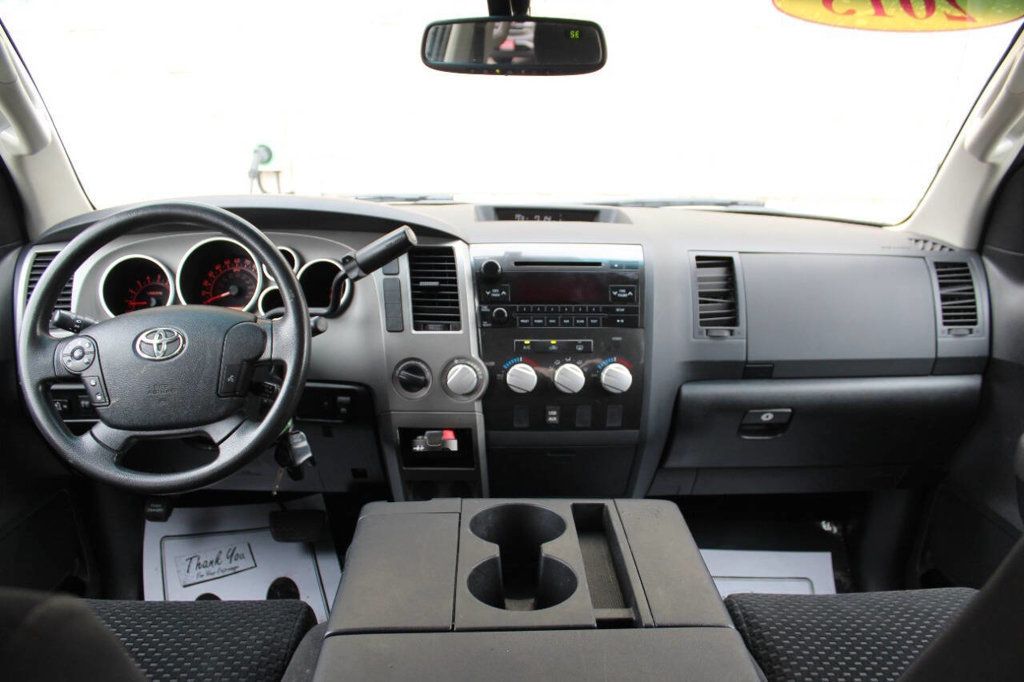 2013 Toyota Tundra CrewMax 5.7L FFV V8 6-Spd AT (Natl) - 22889877 - 15