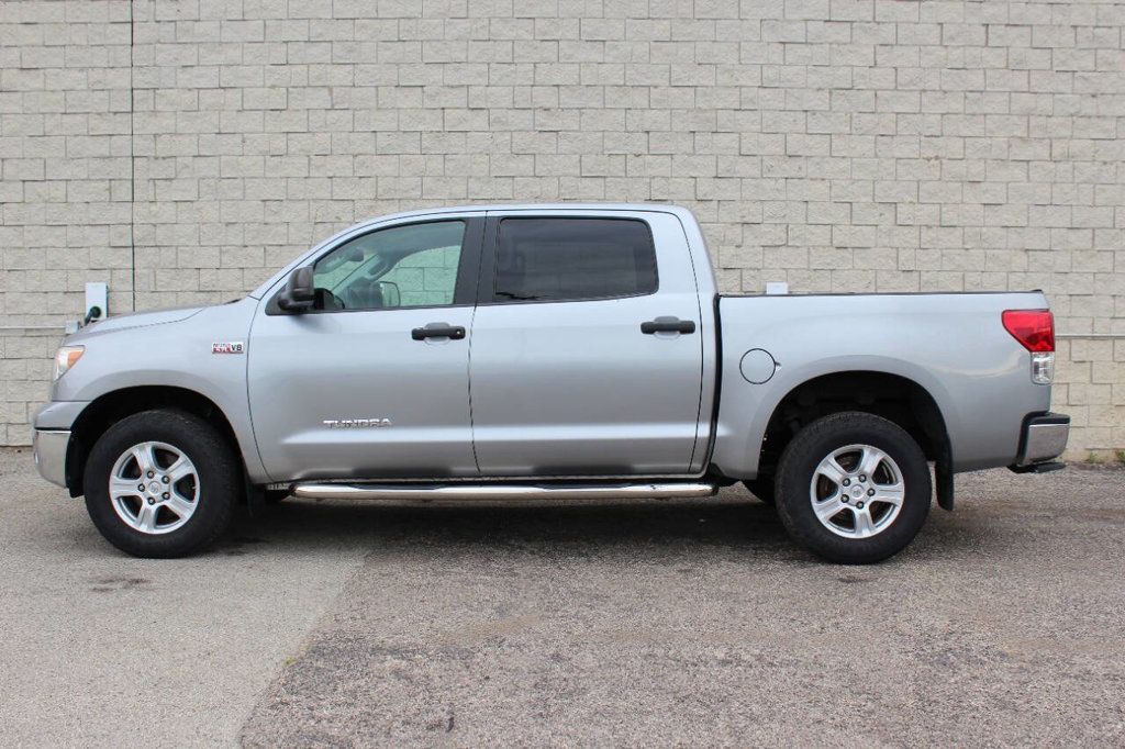 2013 Toyota Tundra CrewMax 5.7L FFV V8 6-Spd AT (Natl) - 22889877 - 1