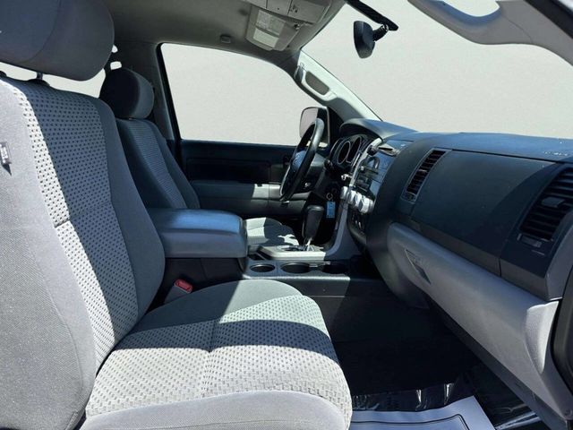 2013 Toyota Tundra CrewMax 5.7L FFV V8 6-Spd AT (Natl) - 23036127 - 23