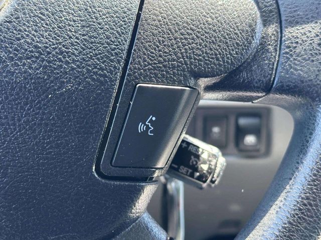 2013 Toyota Tundra CrewMax 5.7L FFV V8 6-Spd AT (Natl) - 23036127 - 28