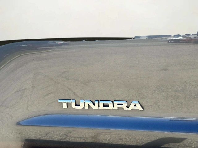 2013 Toyota Tundra CrewMax 5.7L FFV V8 6-Spd AT (Natl) - 23036127 - 37