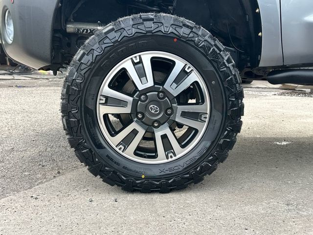 2013 Toyota Tundra CrewMax 5.7L V8 6-Spd AT (Natl) - 22966476 - 10