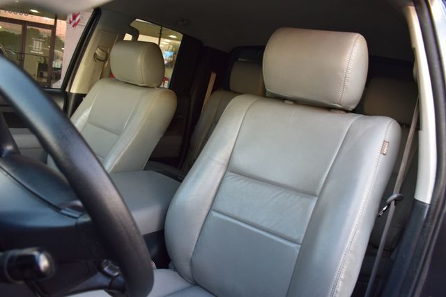 2013 Toyota Tundra Double Cab 4.6L V8 6-Spd AT (Natl) - 22881678 - 14