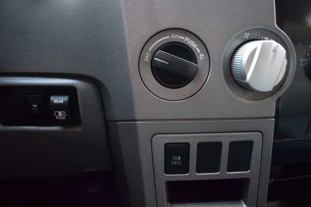 2013 Toyota Tundra Double Cab 4.6L V8 6-Spd AT (Natl) - 22881678 - 28