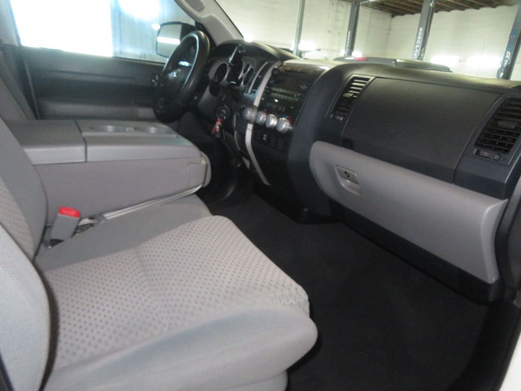 2013 Toyota Tundra EXTRA CLEAN TUNDRA AZ TRUCK 1OWNER 4X4 CREWMAX  - 23020982 - 36