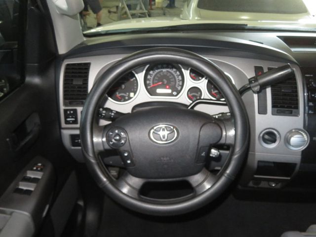 2013 Toyota Tundra EXTRA CLEAN TUNDRA AZ TRUCK 1OWNER 4X4 CREWMAX  - 23020982 - 39