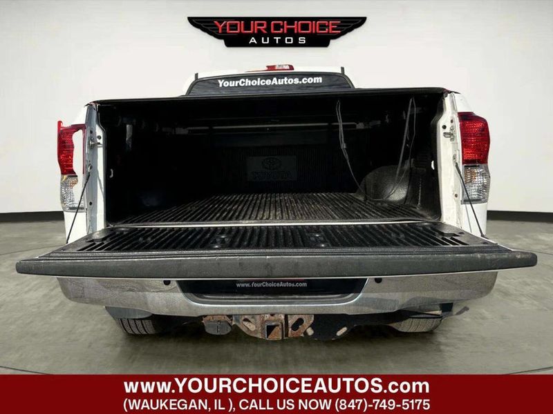 2013 Toyota Tundra Limited 4x4 4dr CrewMax Cab Pickup SB (5.7L V8 FFV) - 23038748 - 12