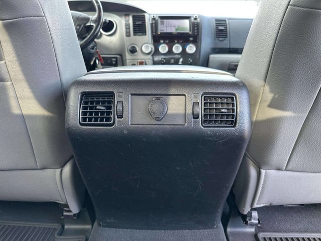 2013 Toyota Tundra Limited 4x4 4dr CrewMax Cab Pickup SB (5.7L V8 FFV) - 23038748 - 21