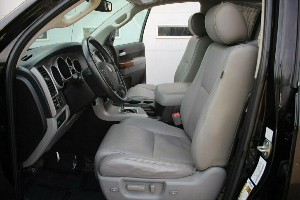 2013 Toyota Tundra Limited CrewMax TRD Rock Warrior photo 22