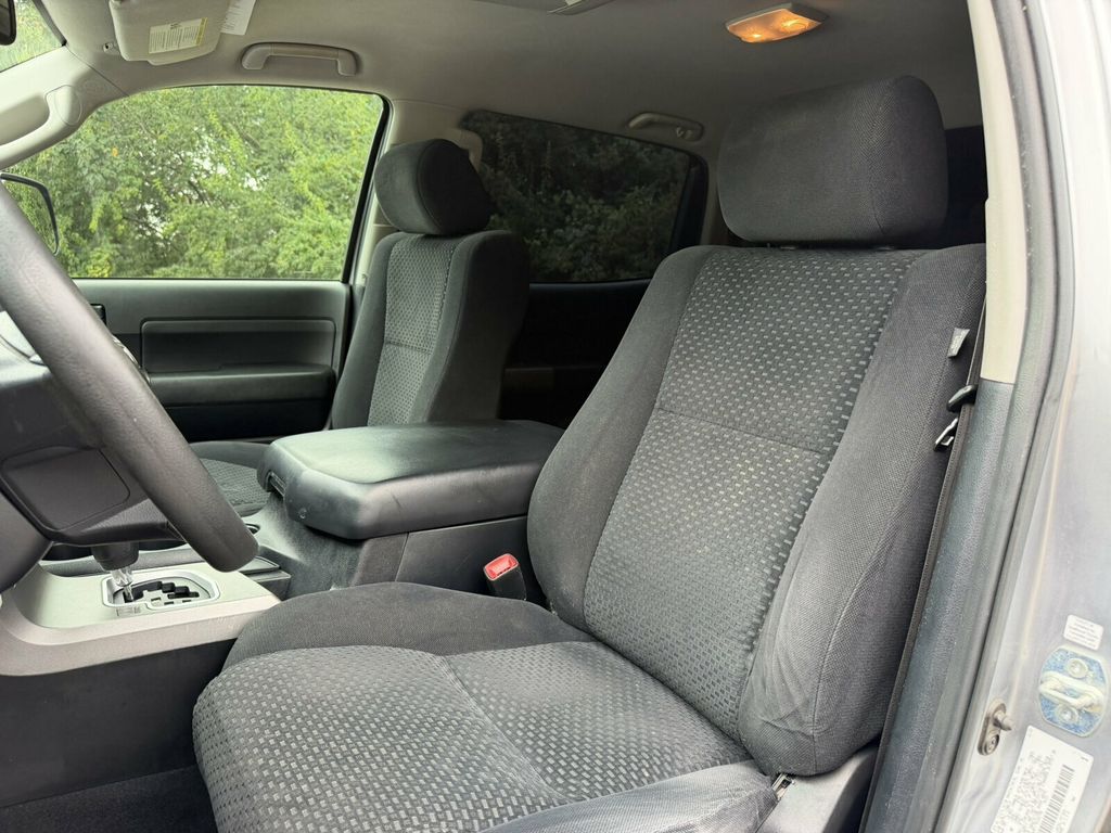 2013 Toyota Tundra Local Trade/4X4/Upgrade Pkg/Rear Camera Display/Tow Pkg - 23068059 - 18