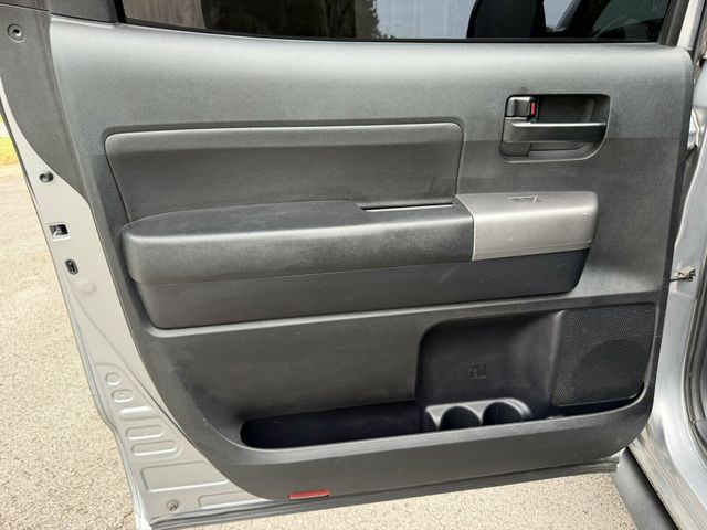 2013 Toyota Tundra Local Trade/4X4/Upgrade Pkg/Rear Camera Display/Tow Pkg - 23068059 - 19