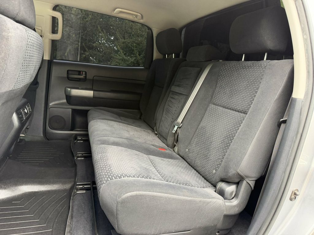 2013 Toyota Tundra Local Trade/4X4/Upgrade Pkg/Rear Camera Display/Tow Pkg - 23068059 - 21