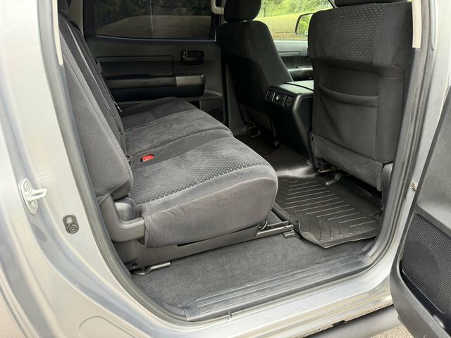 2013 Toyota Tundra Local Trade/4X4/Upgrade Pkg/Rear Camera Display/Tow Pkg - 23068059 - 23