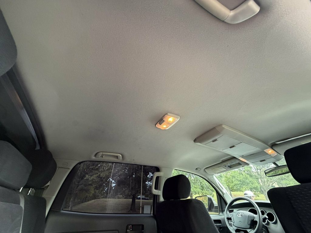 2013 Toyota Tundra Local Trade/4X4/Upgrade Pkg/Rear Camera Display/Tow Pkg - 23068059 - 26