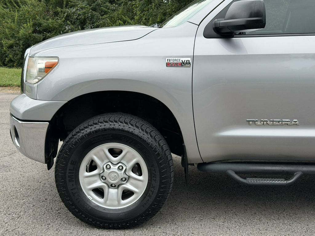 2013 Toyota Tundra Local Trade/4X4/Upgrade Pkg/Rear Camera Display/Tow Pkg - 23068059 - 2