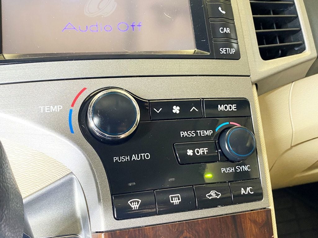 2013 Toyota Venza 4dr Wagon I4 AWD LE - 22973700 - 31