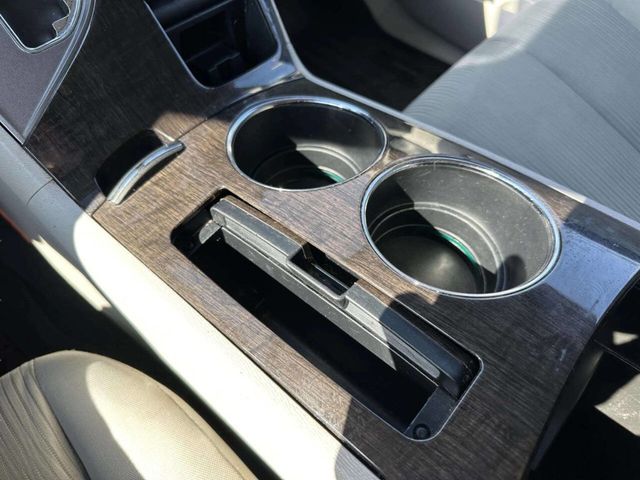 2013 Toyota Venza 4dr Wagon I4 FWD LE - 23000000 - 28