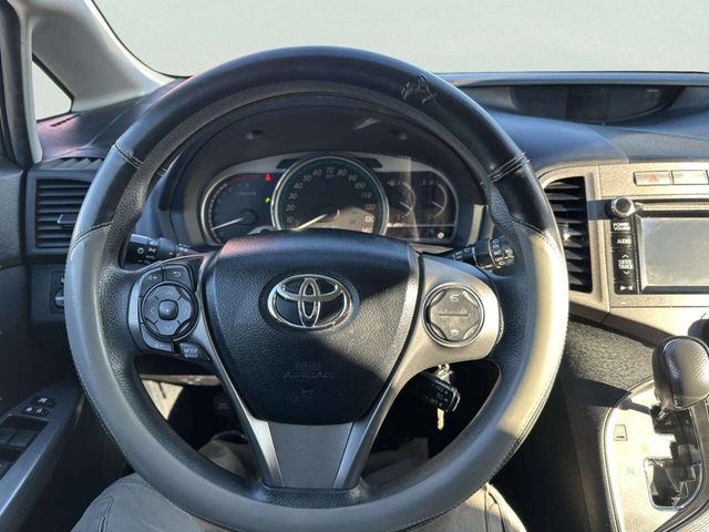 2013 Toyota Venza 4dr Wagon I4 FWD LE - 23011847 - 16