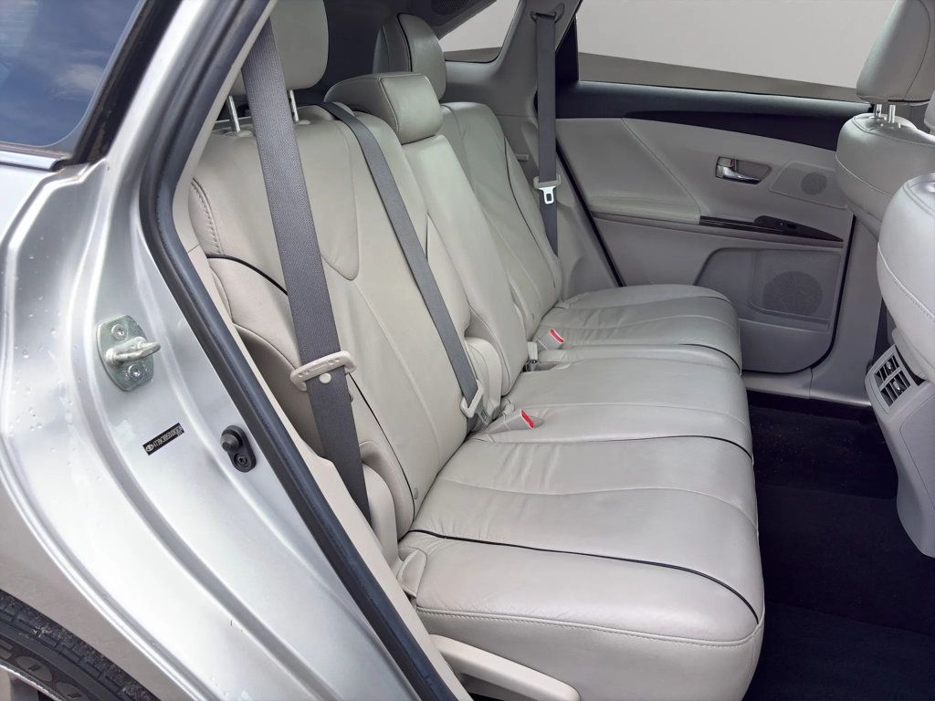 2013 Toyota Venza 4dr Wagon V6 AWD Limited - 23016175 - 18