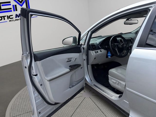 2013 Toyota Venza 4dr Wagon V6 AWD Limited - 23016175 - 21