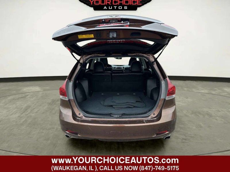 2013 Toyota Venza 4dr Wagon V6 AWD XLE - 22980687 - 13