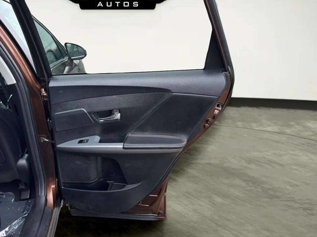 2013 Toyota Venza 4dr Wagon V6 AWD XLE - 22980687 - 16