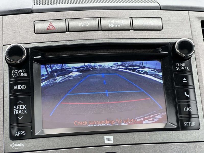 2013 Toyota Venza 4dr Wagon V6 AWD XLE - 22980687 - 28