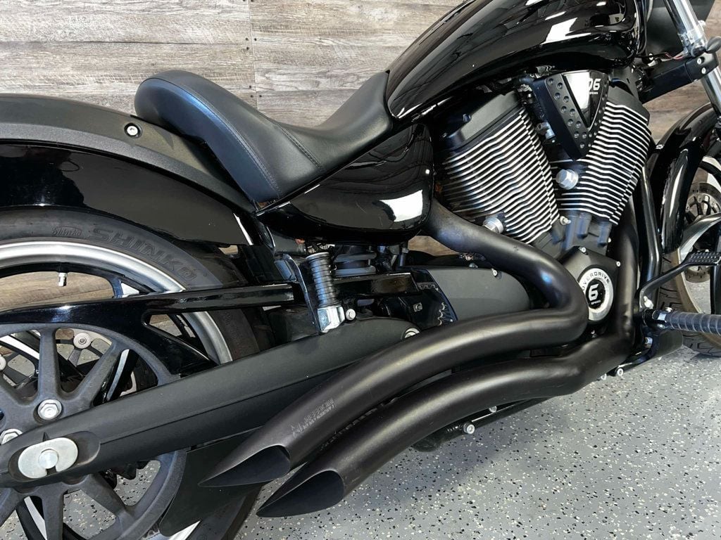 2013 Victory Vegas 8-Ball LOW MILES! - 22769481 - 3