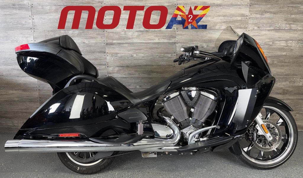 2013 Victory Vision Tour SUPER CLEAN! - 23030137 | Video 1