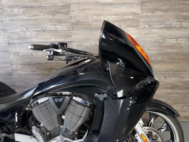 2013 Victory Vision Tour SUPER CLEAN! - 23030137 - 3