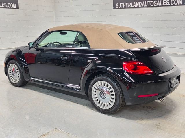 2013 Volkswagen Beetle Convertible 2013 Volkswagen Beetle Convertible 2.5L w/Tech - 23021616 - 11
