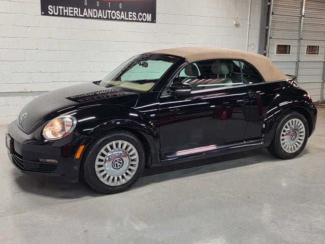 2013 Volkswagen Beetle Convertible 2013 Volkswagen Beetle Convertible 2.5L w/Tech - 23021616 - 1