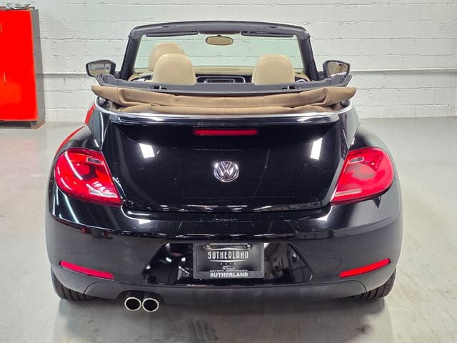 2013 Volkswagen Beetle Convertible 2013 Volkswagen Beetle Convertible 2.5L w/Tech - 23021616 - 19
