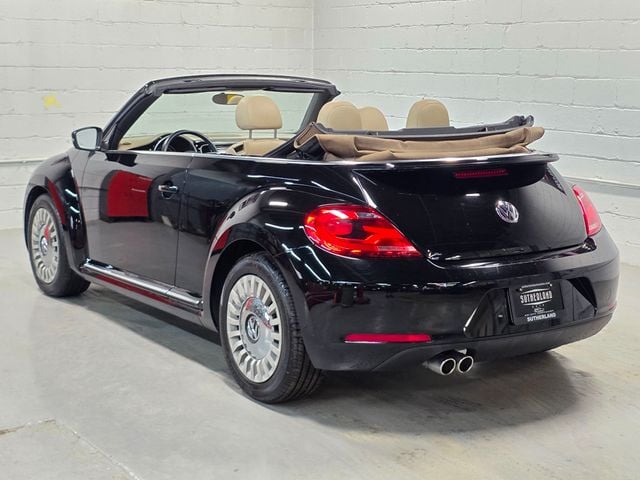 2013 Volkswagen Beetle Convertible 2013 Volkswagen Beetle Convertible 2.5L w/Tech - 23021616 - 20