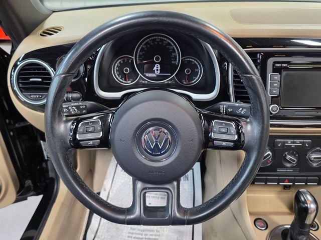 2013 Volkswagen Beetle Convertible 2013 Volkswagen Beetle Convertible 2.5L w/Tech - 23021616 - 29