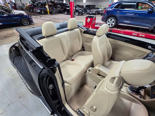 2013 Volkswagen Beetle Convertible 2013 Volkswagen Beetle Convertible 2.5L w/Tech - 23021616 - 47